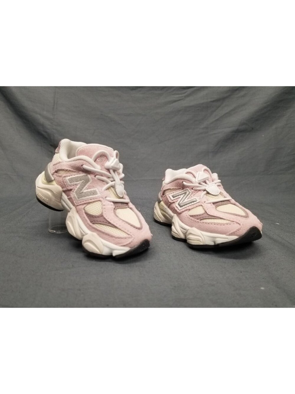 New Balance Toddler's 9060 (TD) Sneakers Slip On Pink White Size 8 NEW NO BOX!